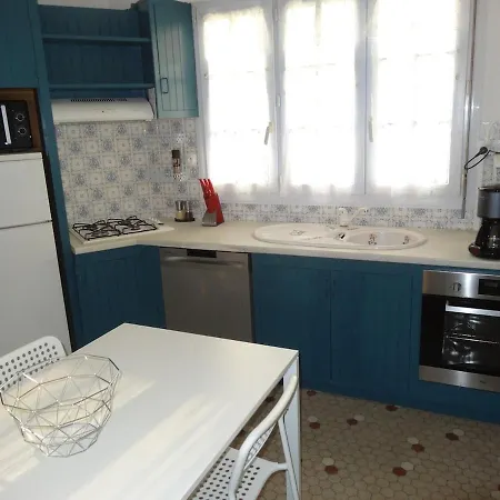 Maison Au Calme Proche Plage, Centre A 2 Min A Pied Vakantiehuis *